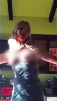 Jennifer Lawrence Shaking Boobs