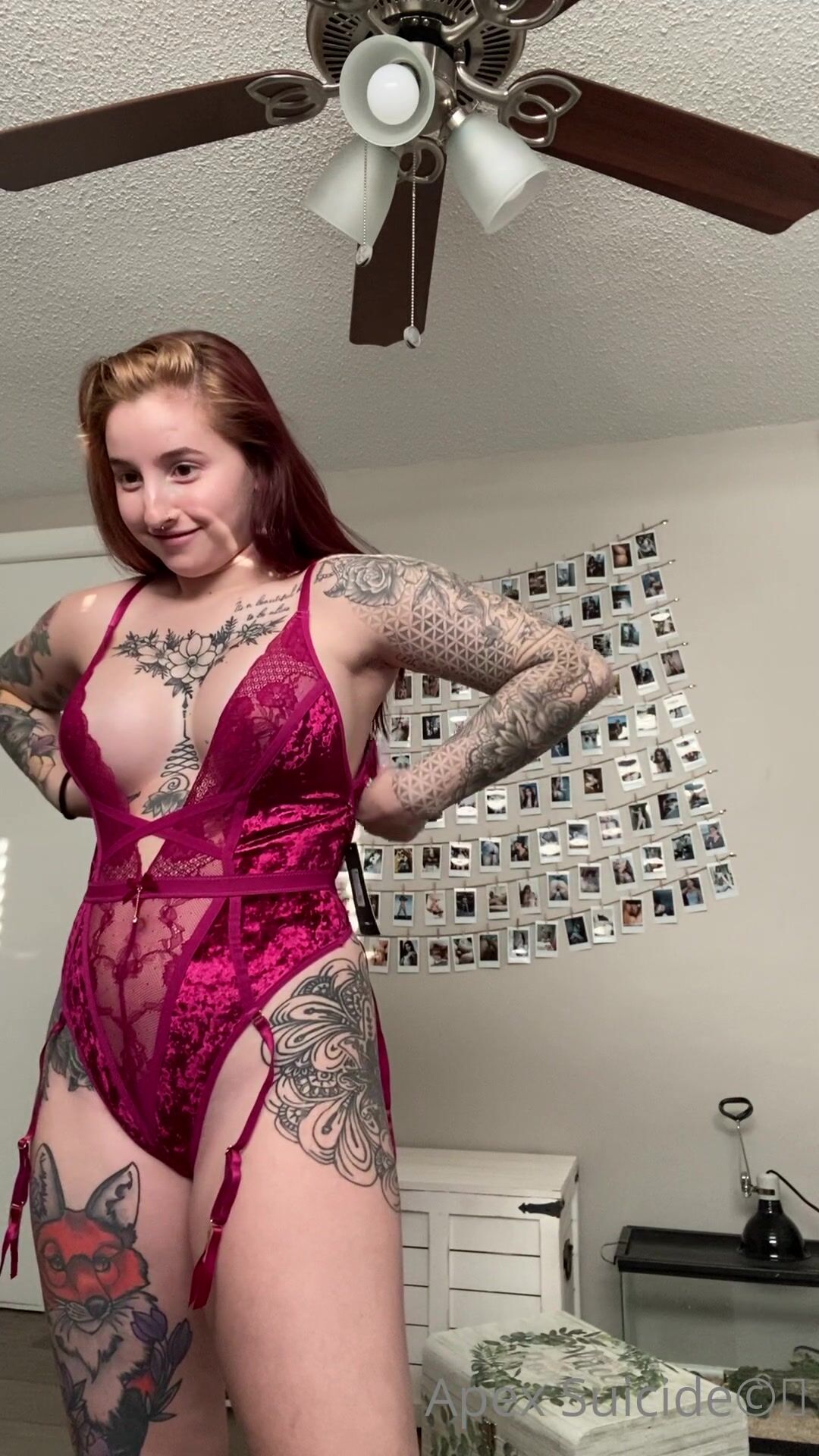 Sasha Alexandria - Trying Red Wine Lingerie / Apex Suicide Onlyfans