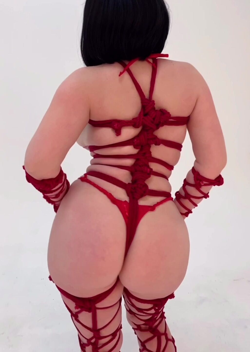 Juliette Michele (BishoujoMom) tied up BDSM OnlyFans