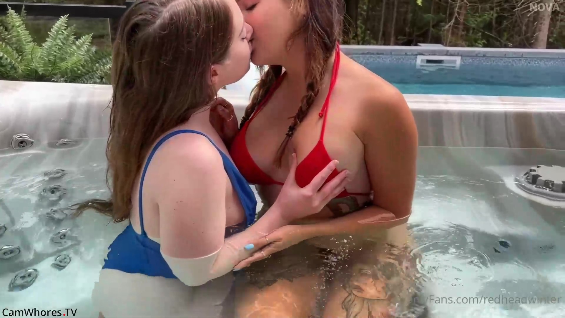 Redheadwinter lesbian and blowjob