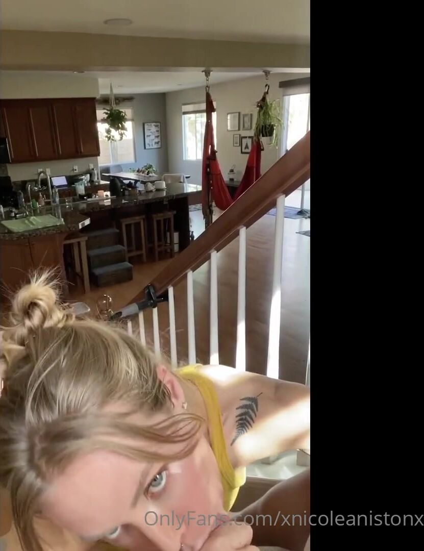 Nicole Aniston Staircase Sextape Video Leaked