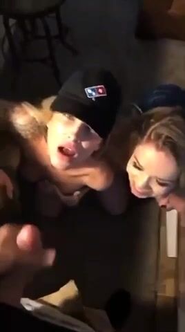 Austin Reign and Morgan Lux Blow Dominos Driver