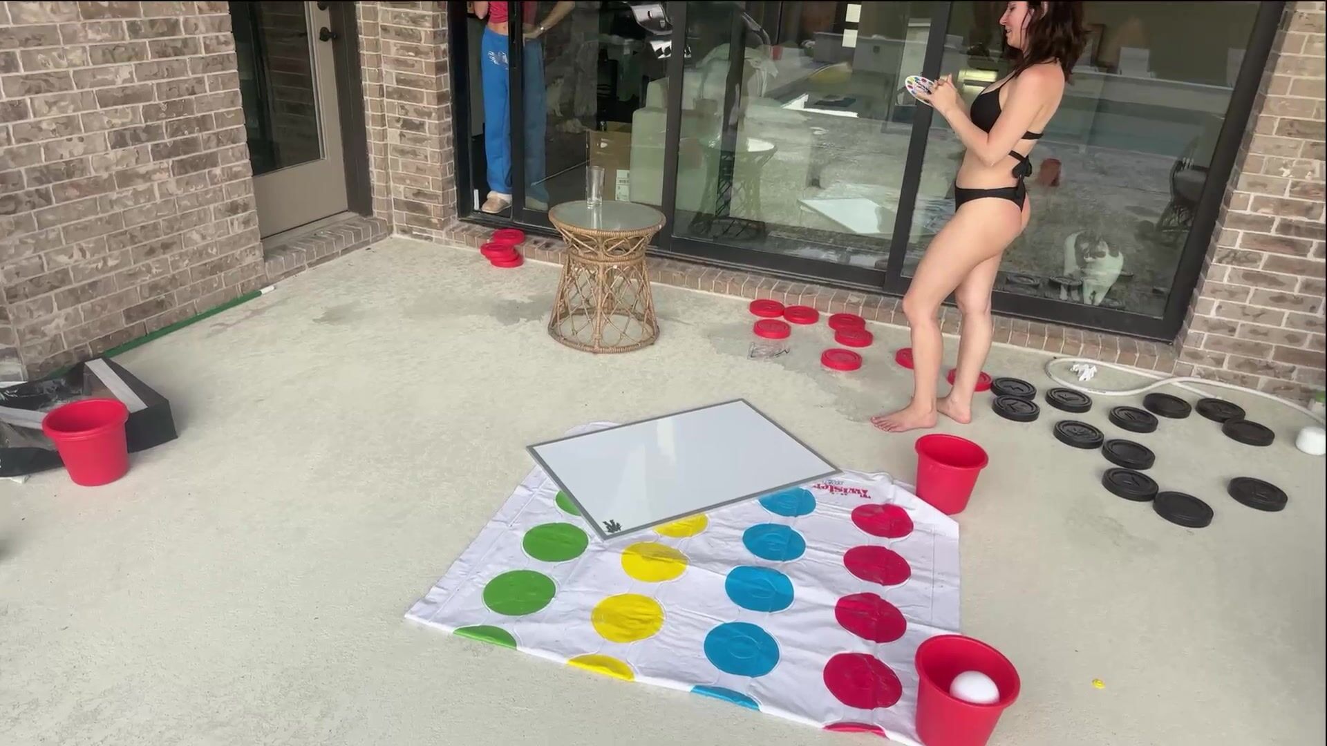Alinity with fandy - Beer pong and twister at the pool