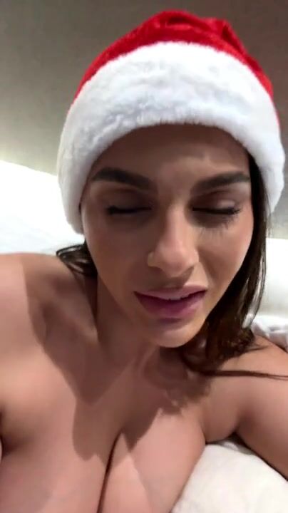 Amanda Trivizas 27th December Livestream Video Leaked